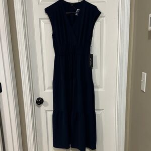 Rachel Zoe 
Elegant Black Sleeveless Dress